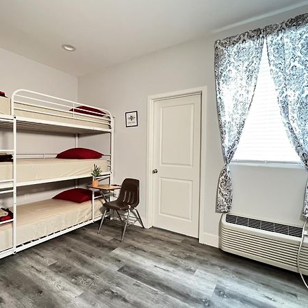 Fruit Hostel Лос-Анджелес Экстерьер фото